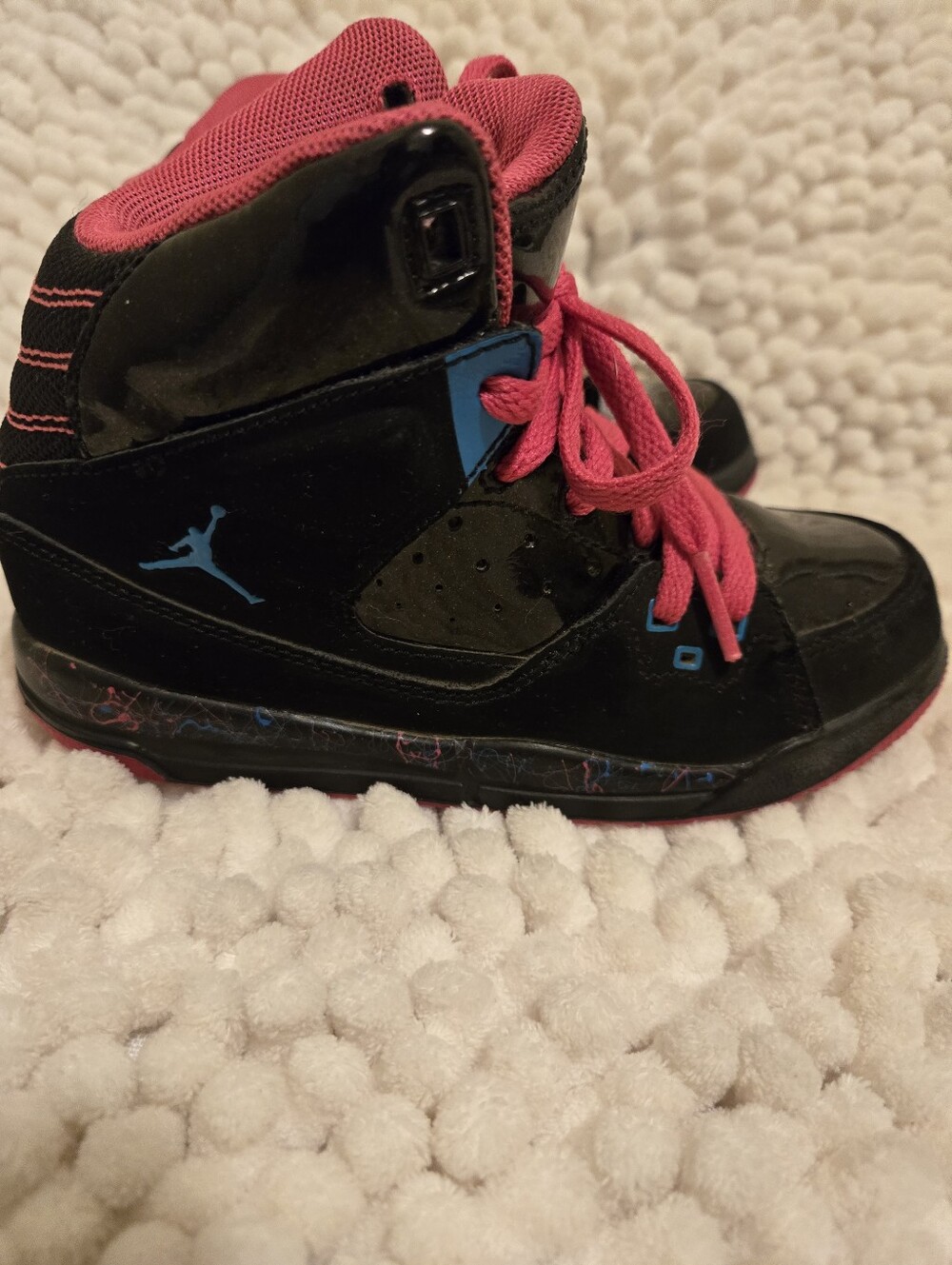 Retro Kids Air Jordan’s sc-1 GSBlack and Pink High-Top Sneakers with Blue Accent